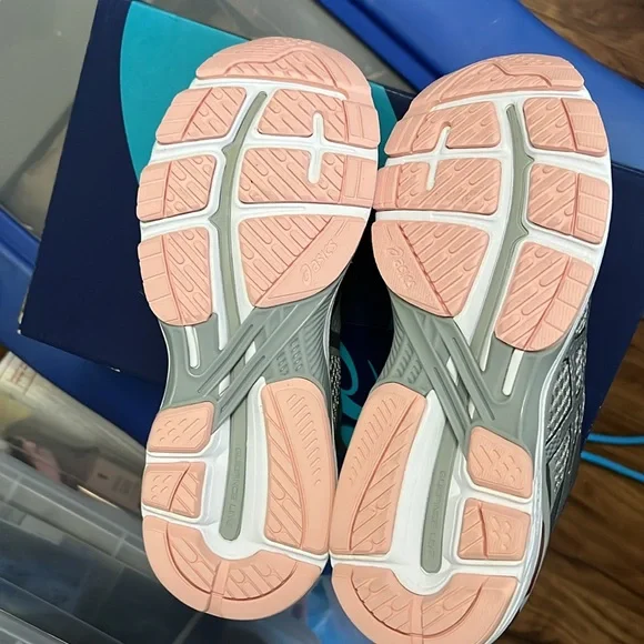 ASICS GT2000 6 women’s grey & pink - Picture 2 of 4